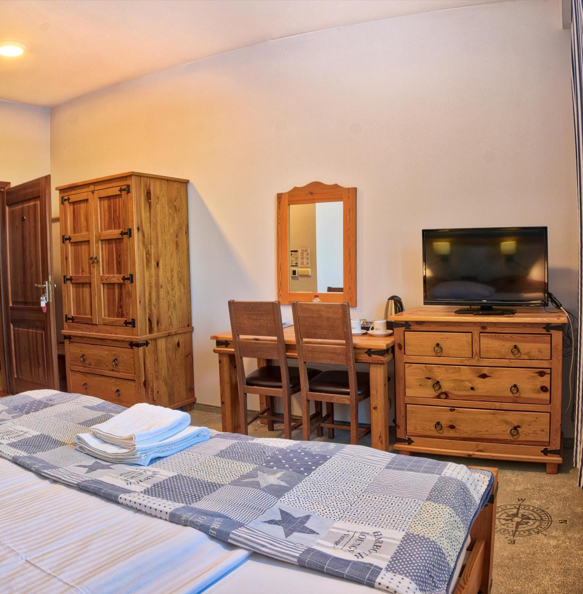 Hotel Joseph Conrad Spa & Wellness Pisz Luaran gambar